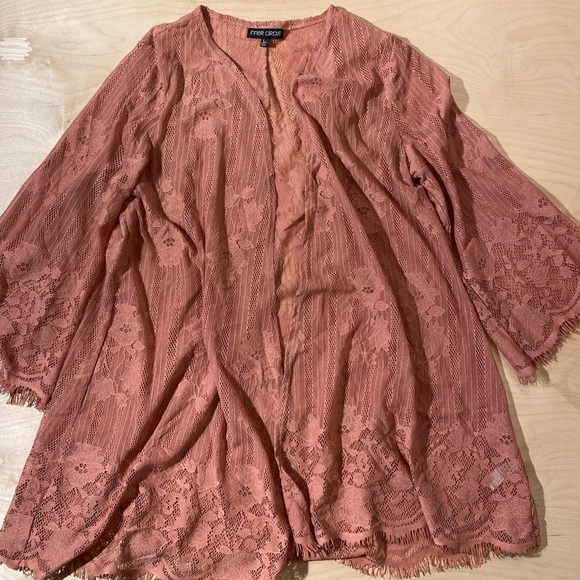 Inner Circle Lacy Cardigan size Large (HS) - Picture 2 of 8